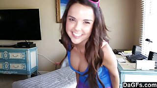 Sassy შავგვრემანი შე ...