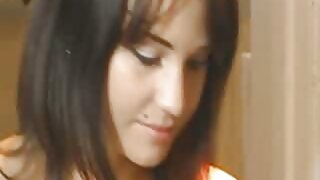 ღვთაებრივი ქერა რეტრ ...